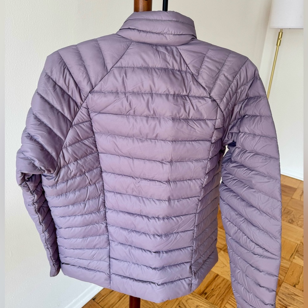 Patagonia Women’s Down Sweater Lightweight Quilted Jacket - Lavender - Picture 2 of 8